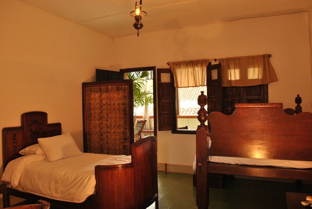 Hotel Mariscal Robledo 산타페 데 안티오키아 외부 사진
